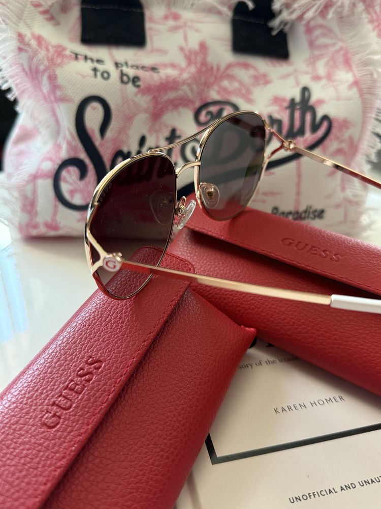 Слънчеви очила Guess