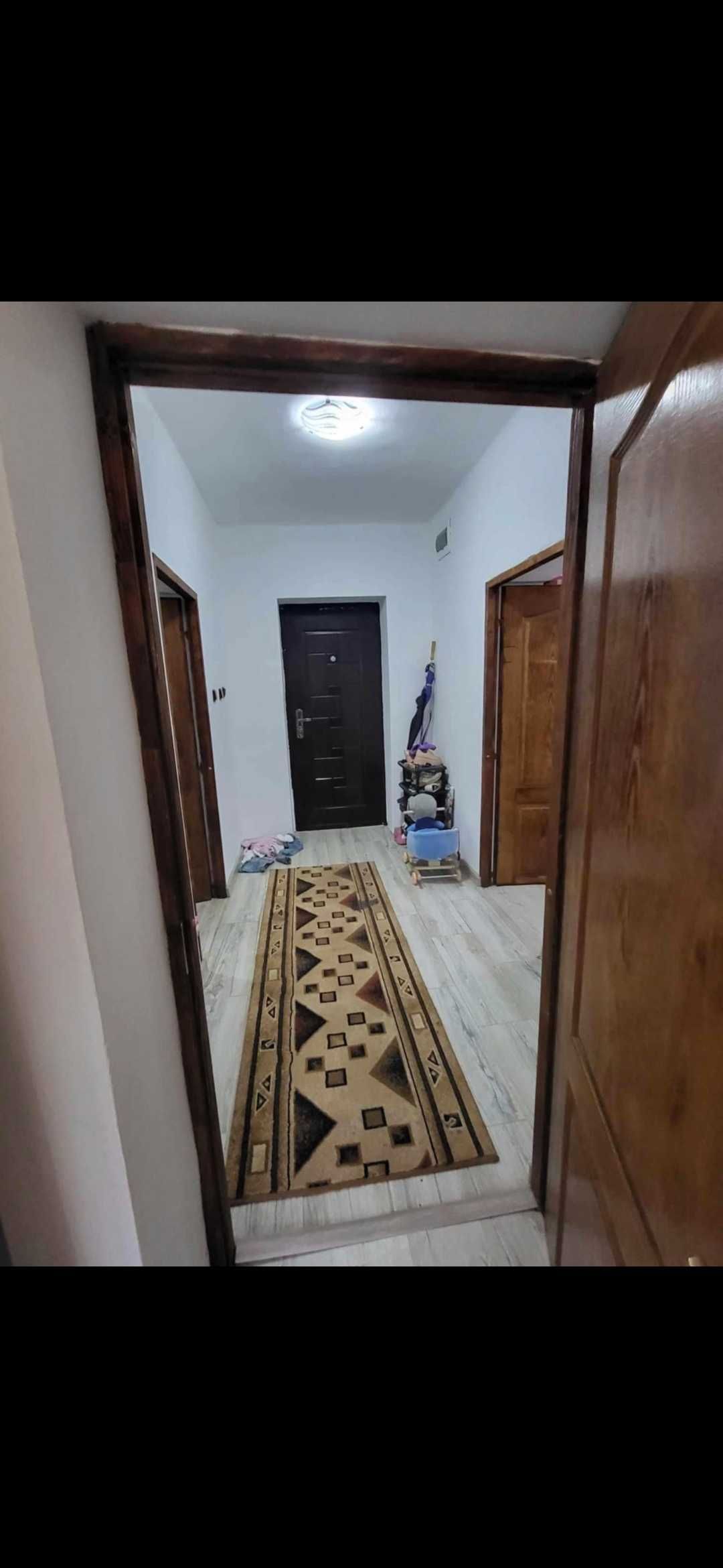 Vând casă în Cartierul Secu din Reșița Văliug-Semenic