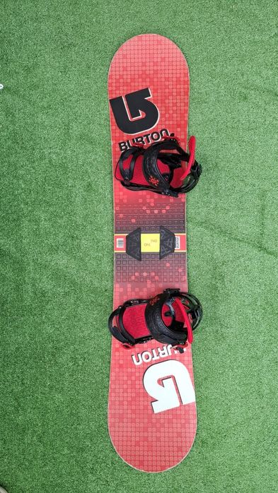 Placa snowboard Burton 140 cm cu legaturi snowboard Union