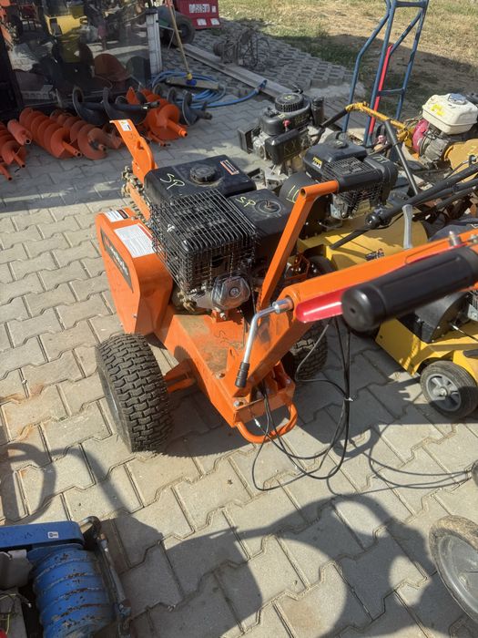Vand aparat sapat sant trancher trencer sapat canal tractor excavator