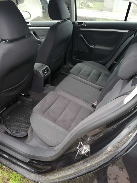 Продава се Vw golf mk 5