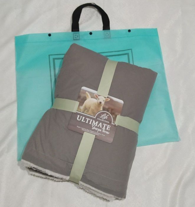 Продаю плед новый 
Размер 150*200.