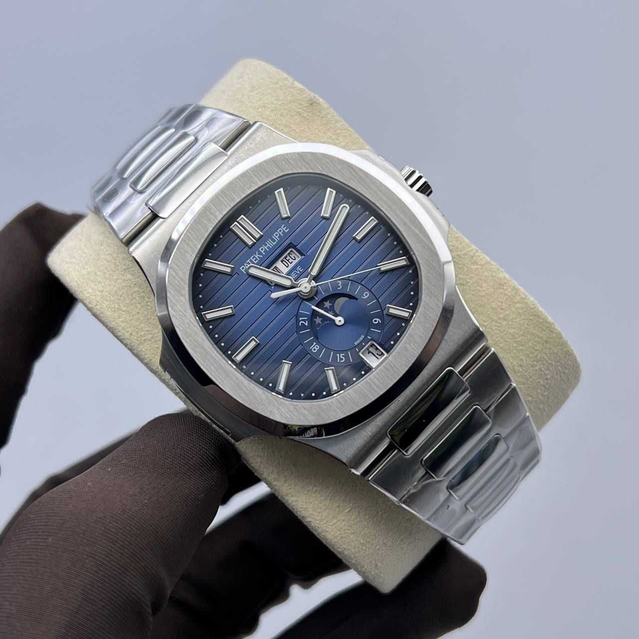 Patek Philippe Nautilus Annual Calendar 5726 with Gradient Blue Dial