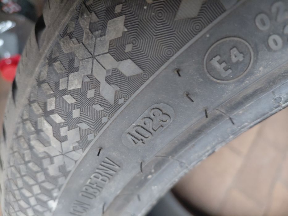 245/45/18" Continental 1бр.гума