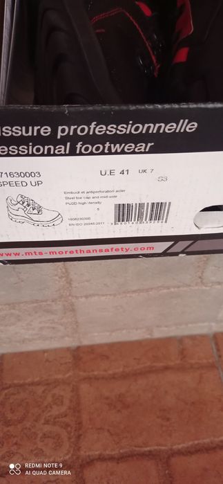 Продавам летни нови работни обувки