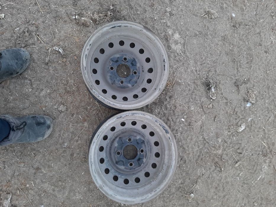 Продам ровные диски R14, гольф пассат