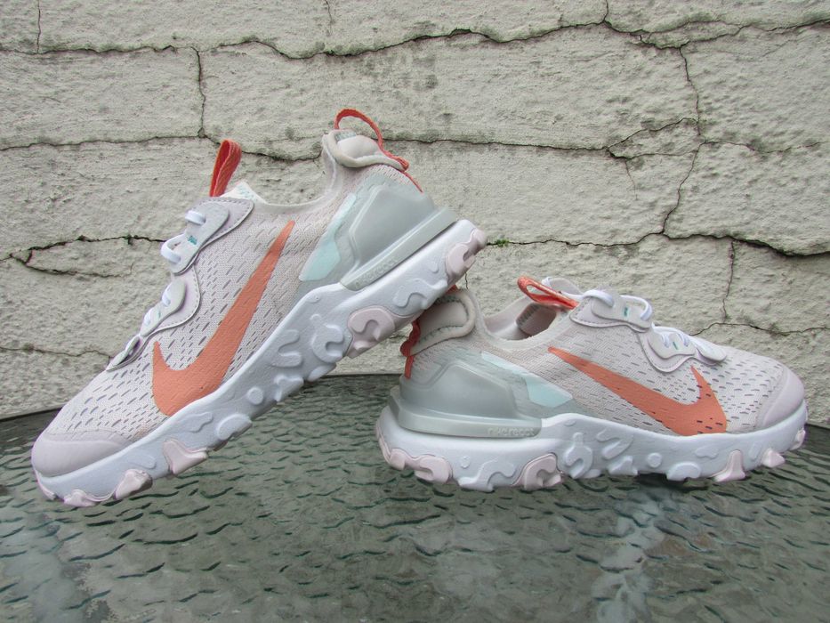 Дамски маратонки Nike React Vision