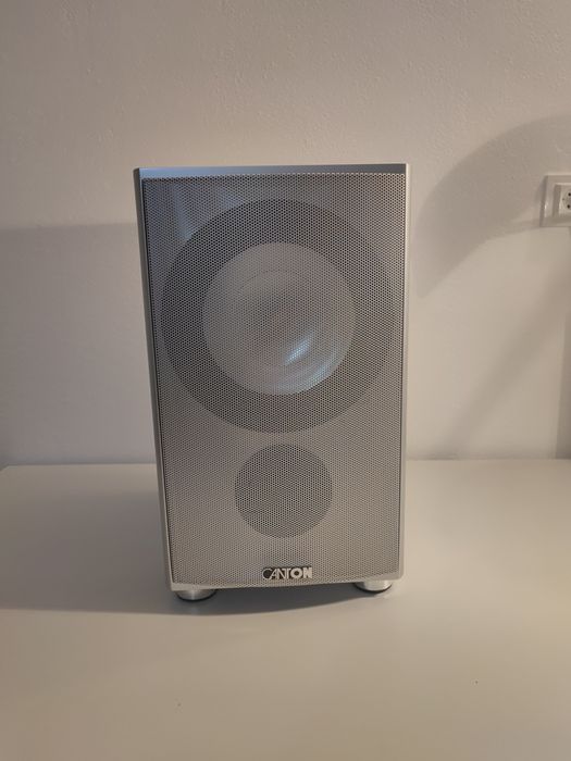 Subwoofer activ Canton Movie System cu amplificare iesire boxe