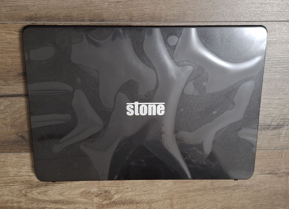 Лаптоп | Stone | Ryzen 5 7520U | 16GB Ram 5500 mxz | 256 SSD