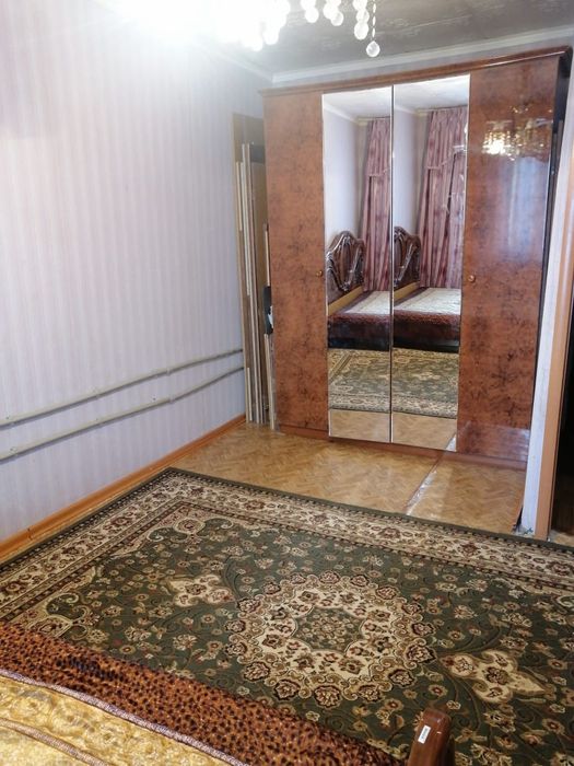 5ықшам ауданынан 1 бөлмелі пәтер ұзақ мерзімге жалданады.