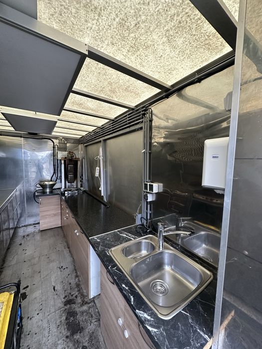 Кемпер За Бързо Хранене IVECO