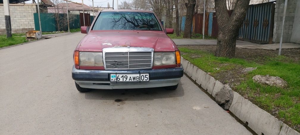 мерседес 230 w124