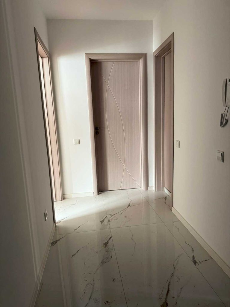 Продава се Двустаен апартамент в София, Малинова долина - 85 кв.м за 2342 €/кв.м - Снимка #3