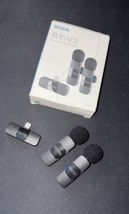 Петлички Boya BY-V2 (Lightning)