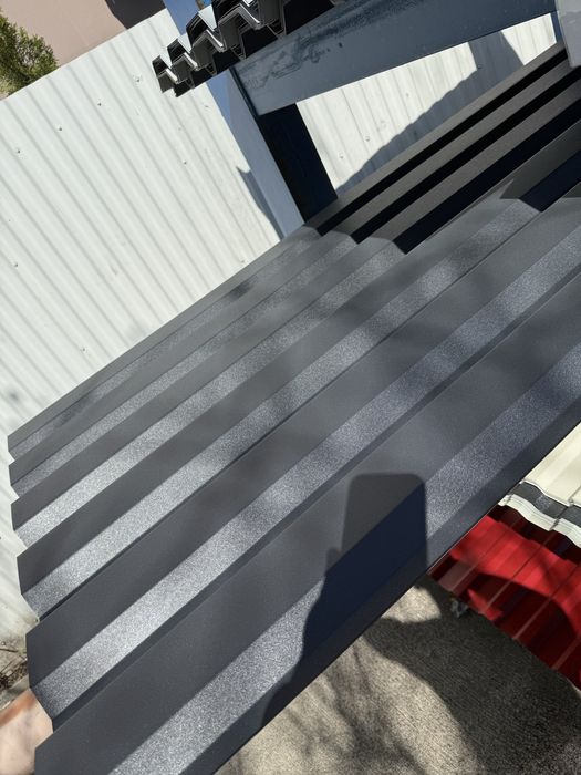 Tablă Cutată Fațadă Gard RAL 7024 gri antracit MAT T35 0,5mm 4,1m 6,1m