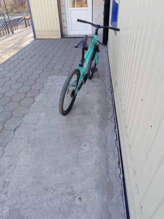 Продам велик выдеали