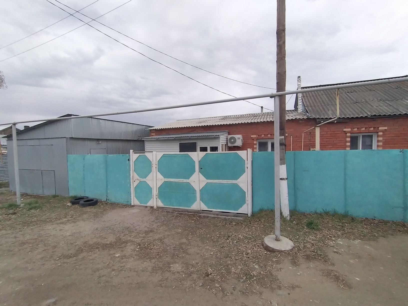 Продам дом. Благоустроен. Агромакс