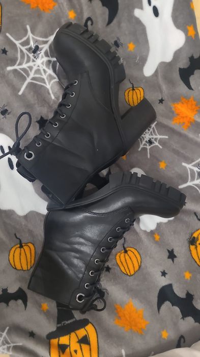 Ghete dama o singura purtare, marime 40