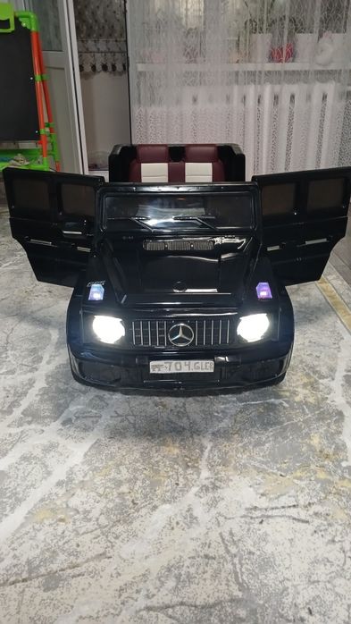 Машина детская на аккумуляторе