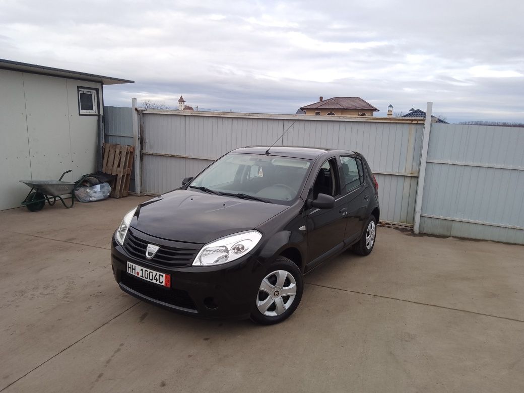 DACIA*SANDERO/AN*2010*12/BENZINA.Privat/Germania!