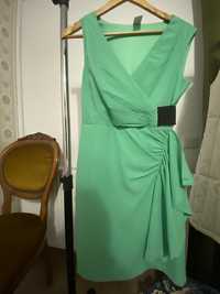 Rochie verde sau turcoaz