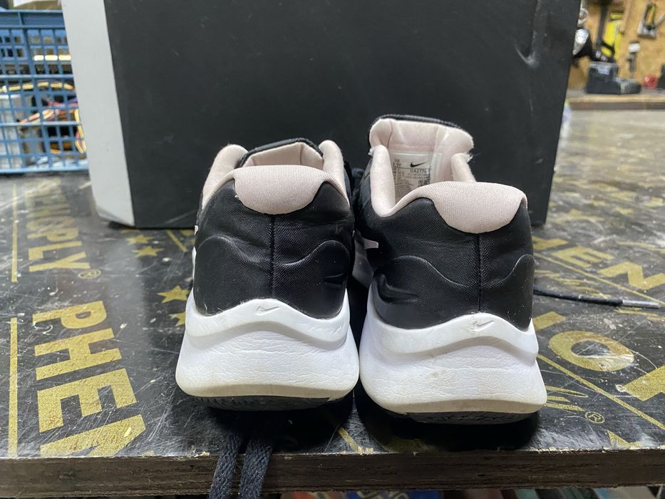Продавам Nike обувки