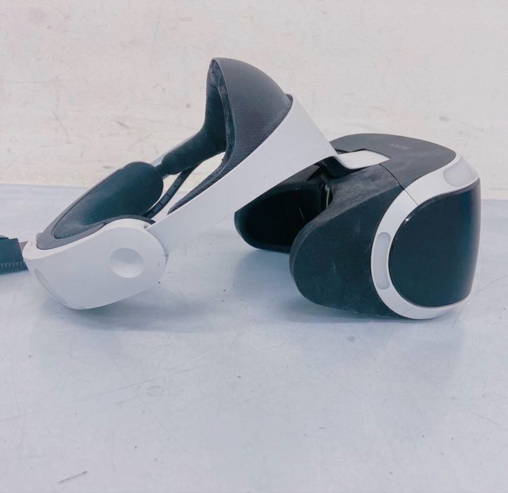 Play station 4 Slim 1T