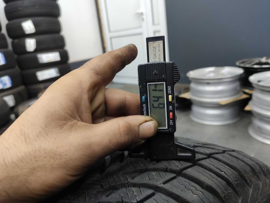 2бр Зимни Гуми 175 65 15 - Michelin -