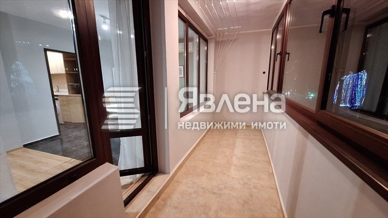 Двустаен слънчев и просторен апартамент в квартал Аспарухово