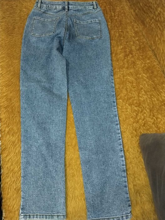 Детски дънки за момиче 13-14 години