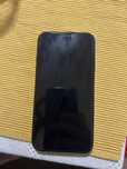 Vand iphone 11 64gb necesita baterie