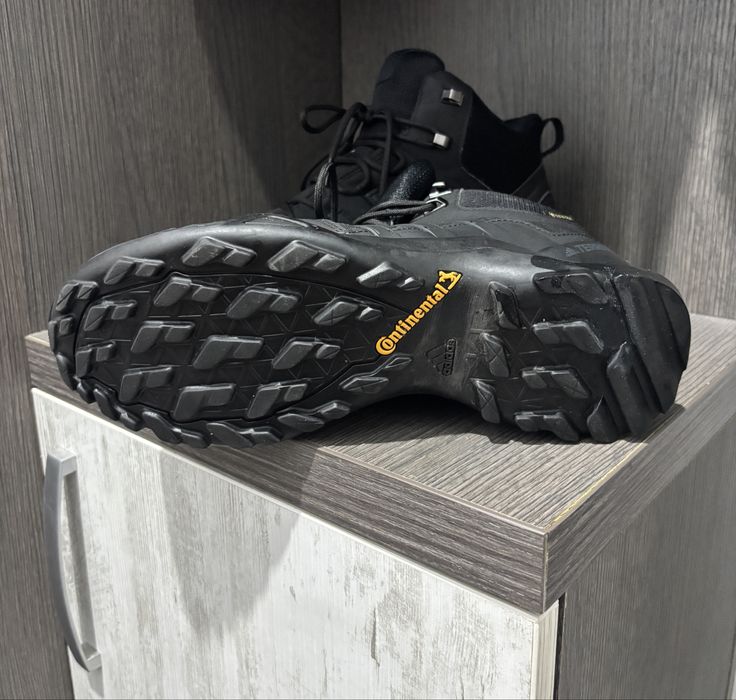 adidas terrex swift r2 mid gore tx