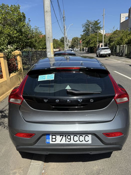 Vand Volvo V40 an 2016