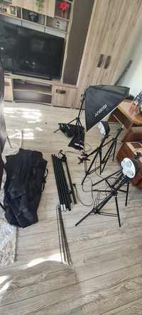 Kit studio foto,3 lumini softbox,suport fundal 2x2m,12x bec 45W,3 panz