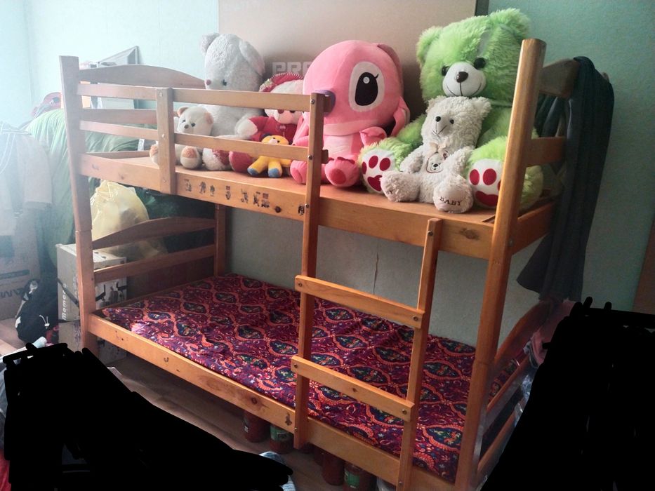 Детский короват двух этажный