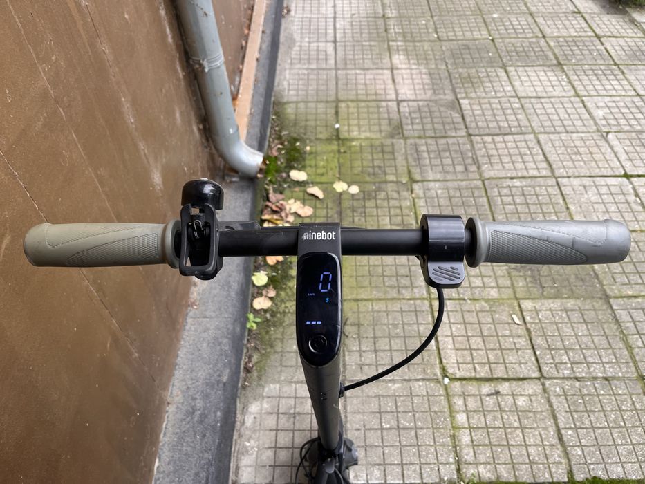 Електрическа тротинетка Ninebot