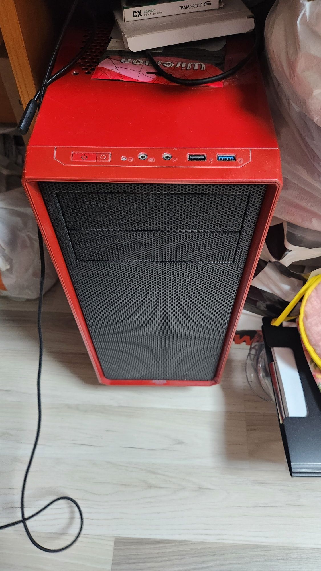 Компютър М.2 SSD Fractual Design