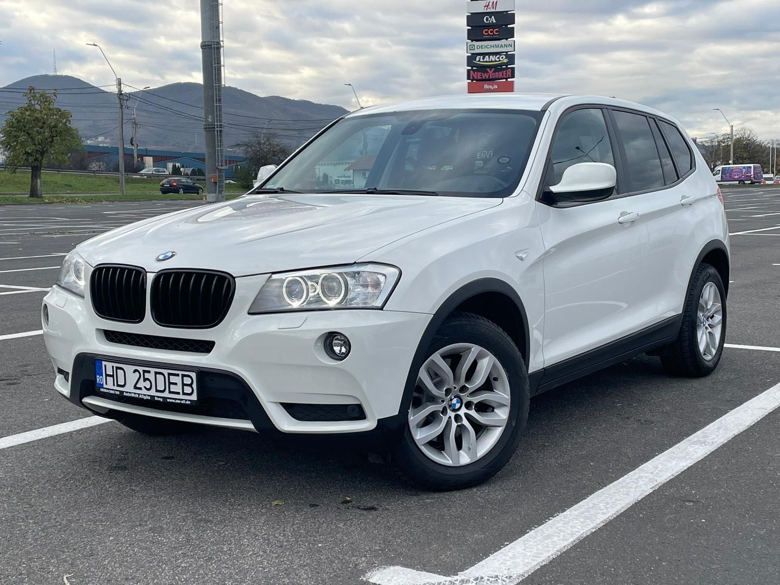 Vând Urgent BMWx3 2011 stare impecabilă