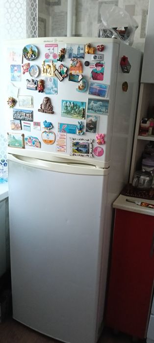 Продам холодильник