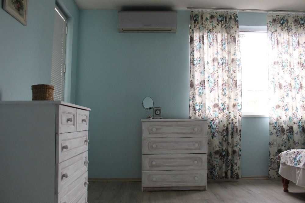 Дава се под наем Тристаен апартамент в Пловдив, Въстанически - 120 кв.м за 325 € - Снимка #3