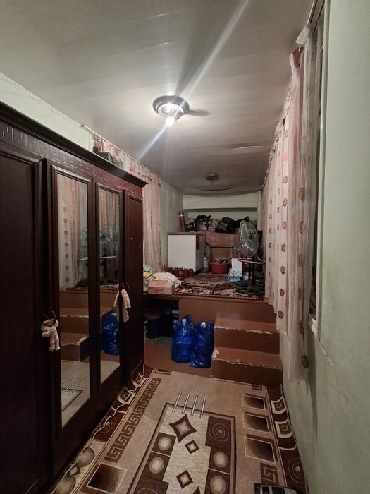 Algoritm 31 2 xona sotiladi