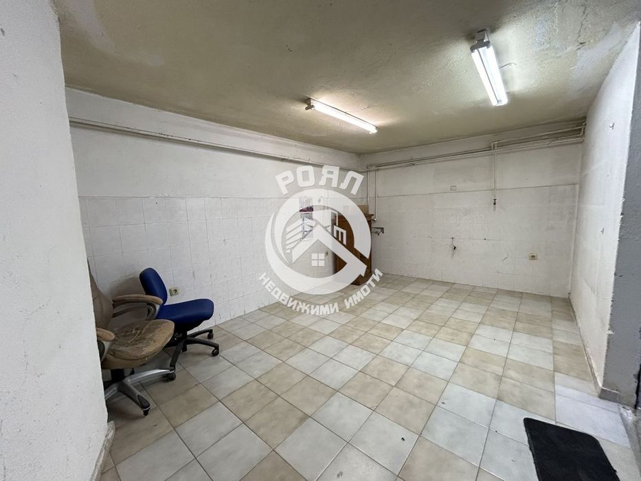 Дава се под наем Магазин в Пловдив, Кършияка - 86 кв.м за 612 € - Снимка #4