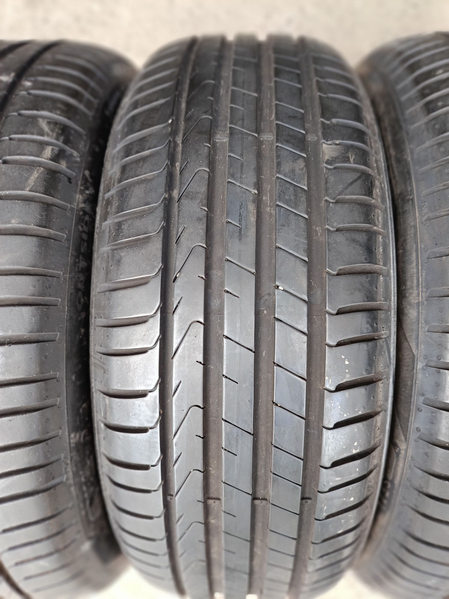 Летни гуми -17цола -215/55-1бр.-110лв."PIRELLI"