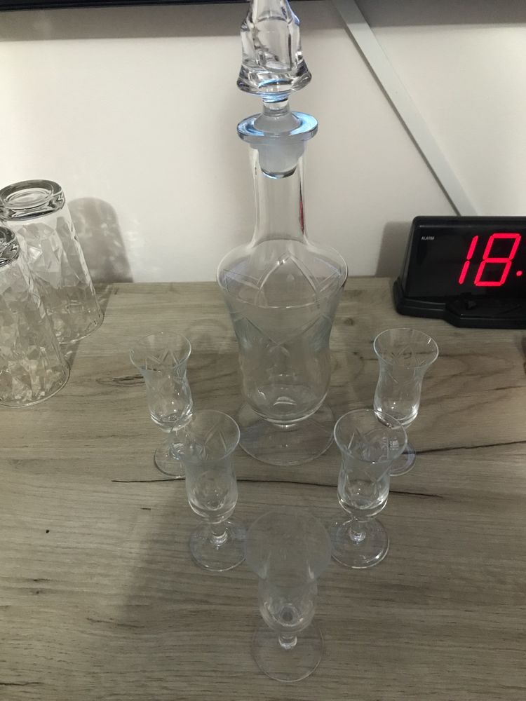 Set 5 pahare cu sticla din cristal