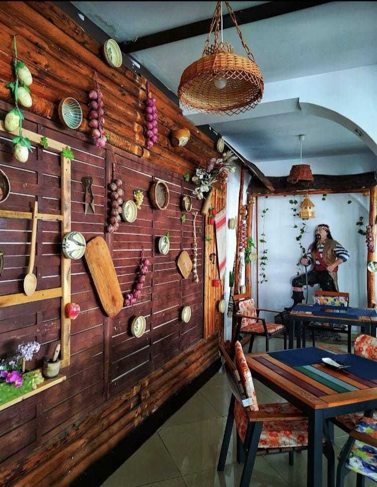 Inchiriem terasa restaurant cazino Mamaia