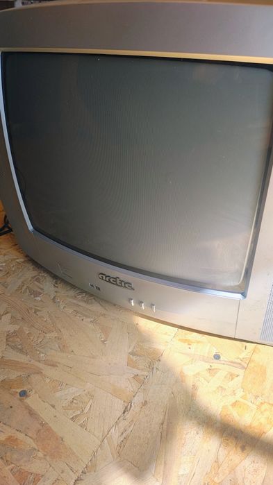 Vând televizor artic diagnostic 45cm
