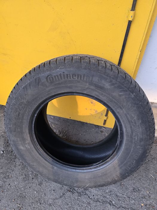 Продам комплект зимних шин Continental IceContact 2   265/65R17 T XL