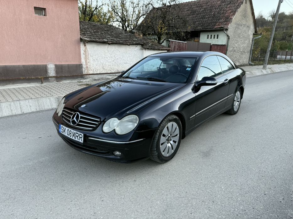 Mercedes-Benz clk 270  2005