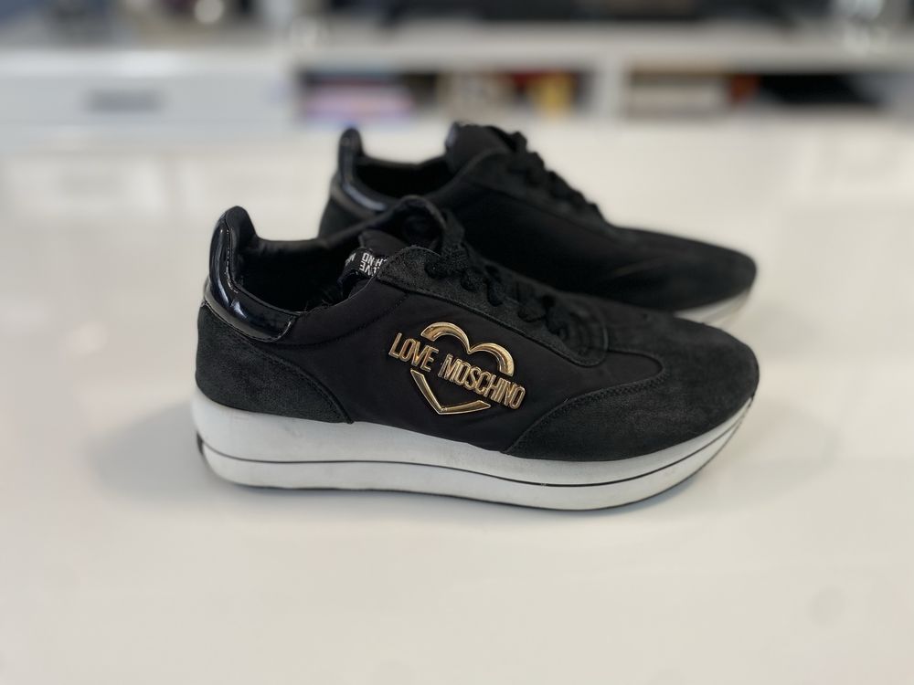 Скинъри Love Moschino и Michael Kors