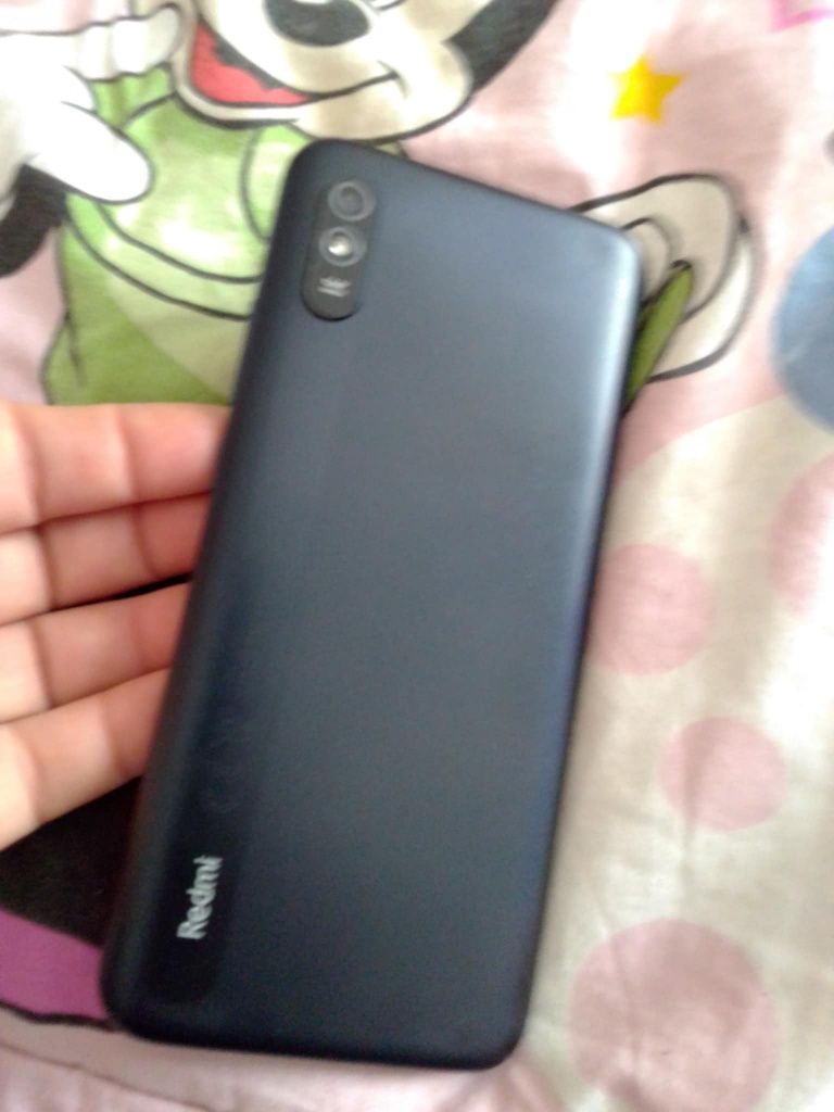 Vand telefon in stare buna